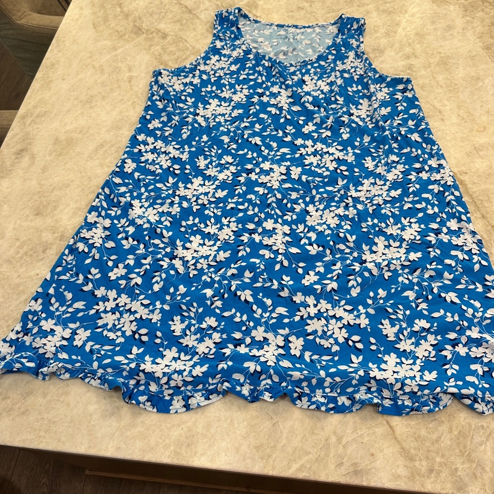 Draper James Blue Floral night dress size L/XL